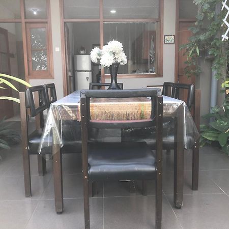 De Riau Guesthouse Bandung Kültér fotó
