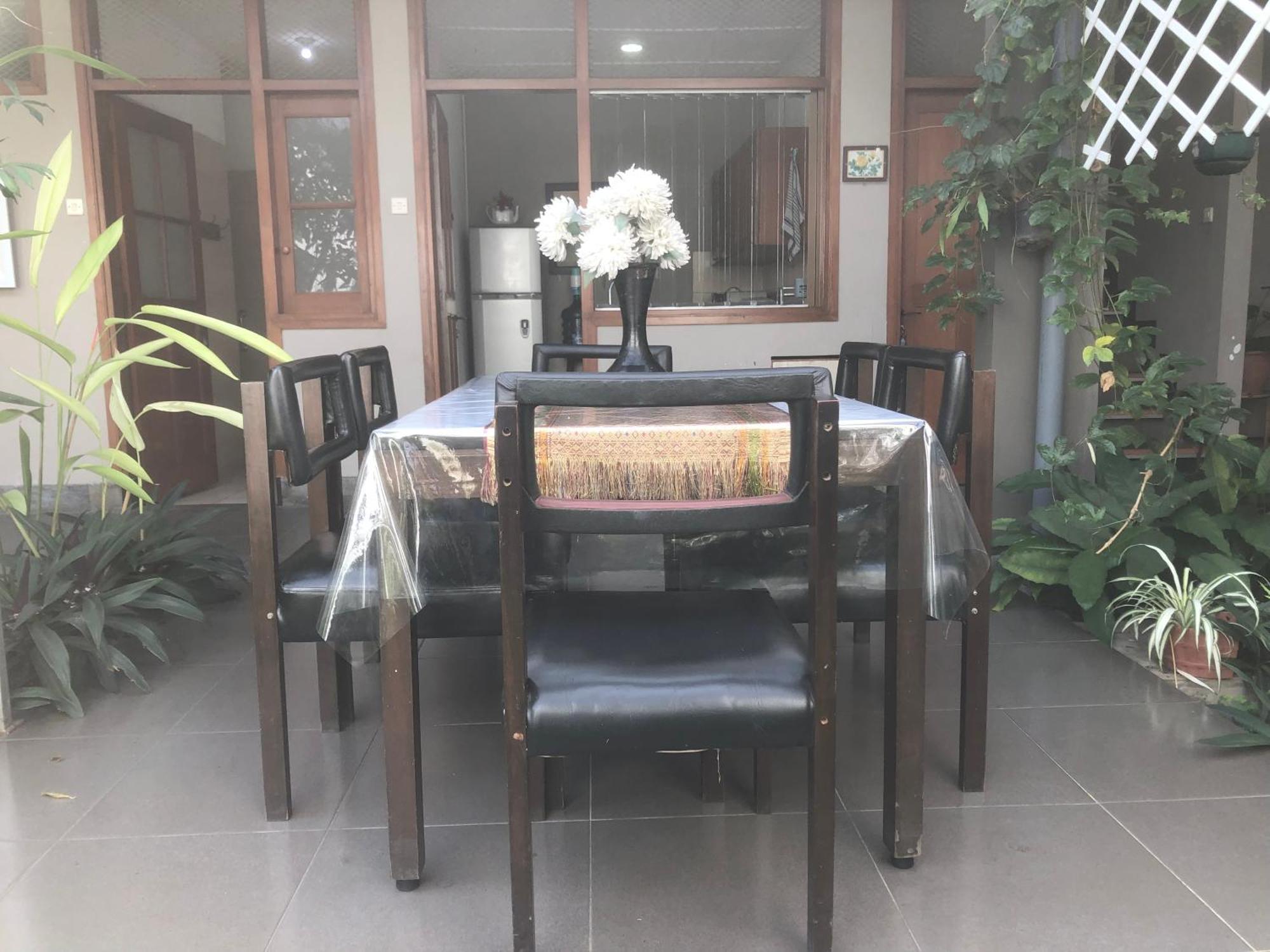 De Riau Guesthouse Bandung Kültér fotó